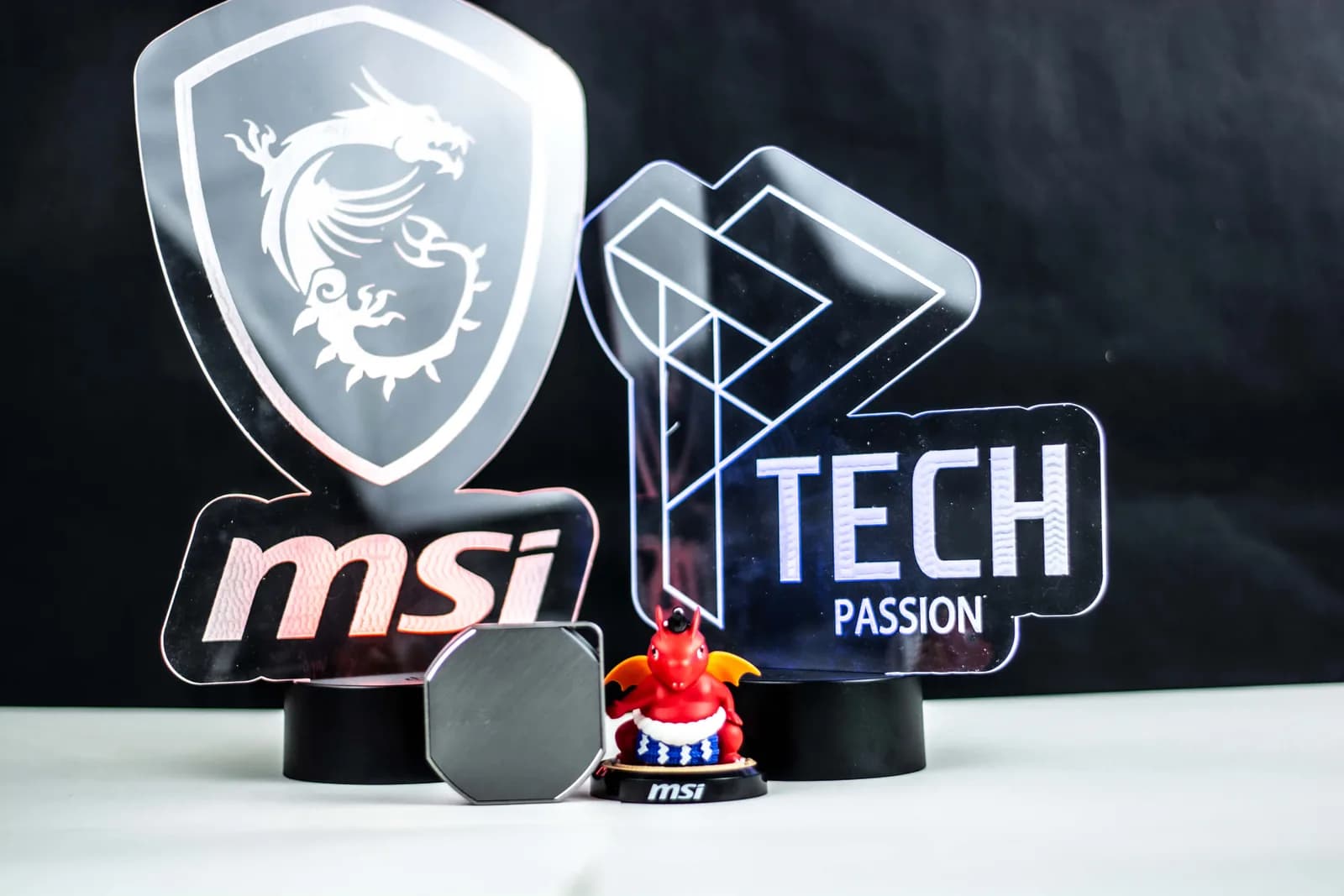مراجعة وحدة التخزين MSI Datamag 40Gbps