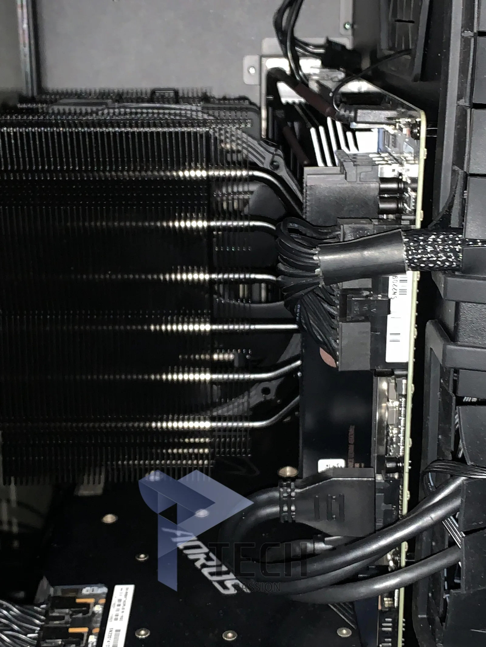 عدد الأنابيب الحرارية لمبرد Noctua NH-D15s
