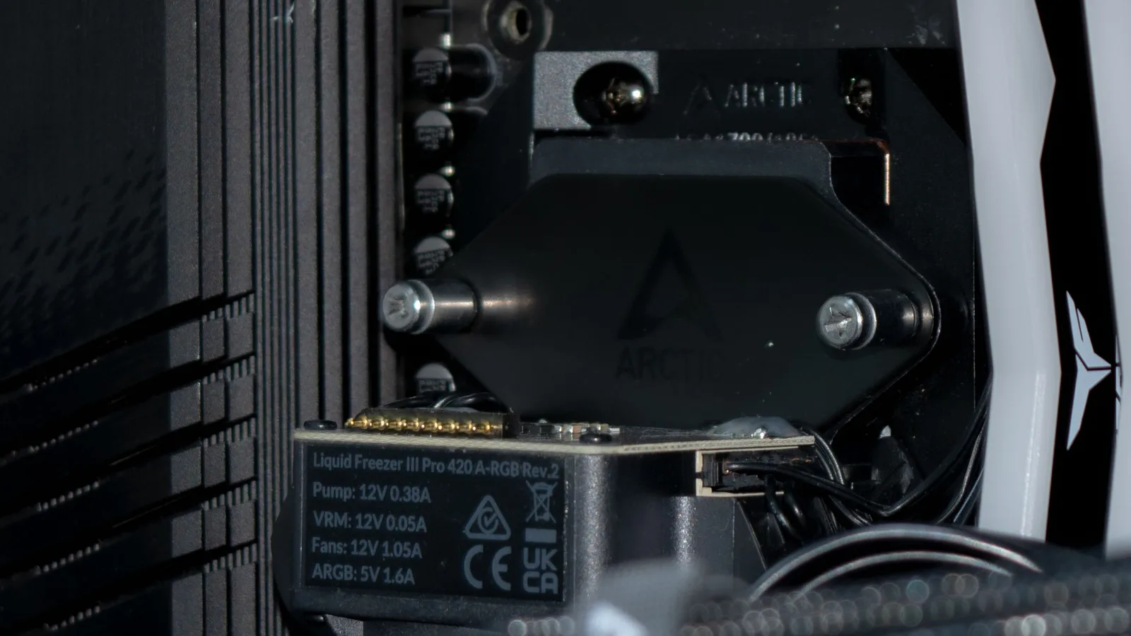 مراجعة مبرد Arctic Liquid Freezer III Pro 420 A-RGB