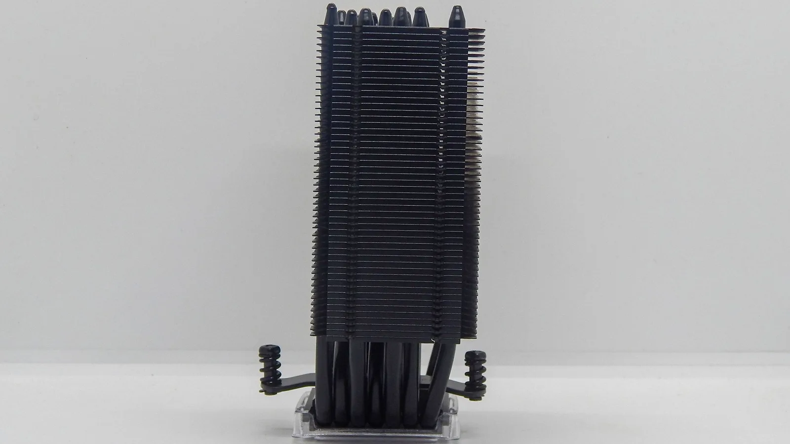 مراجعة مبرد Noctua NH-U12A Chromax.Black