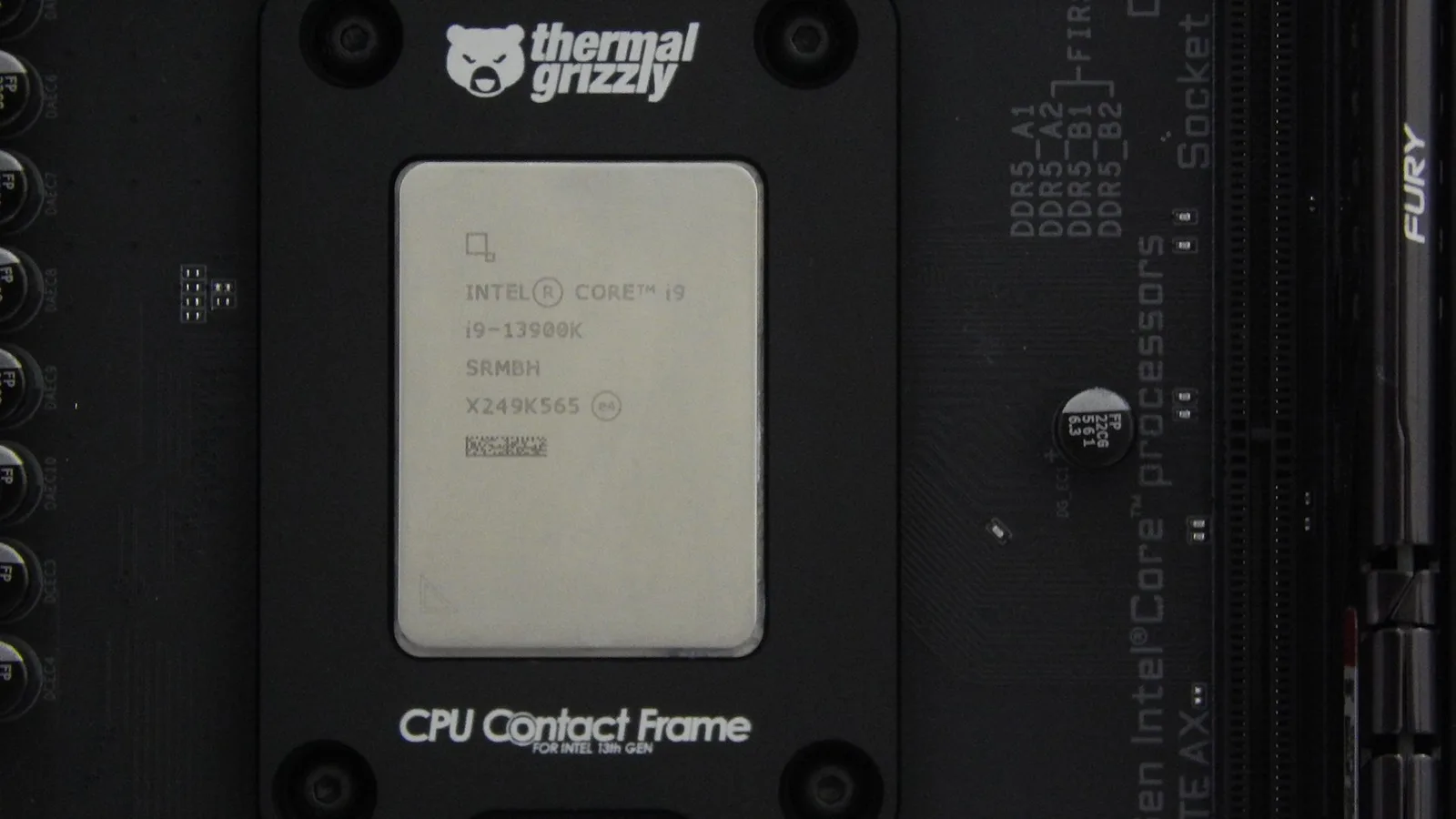 بعد تركيب CPU Contact Frame.