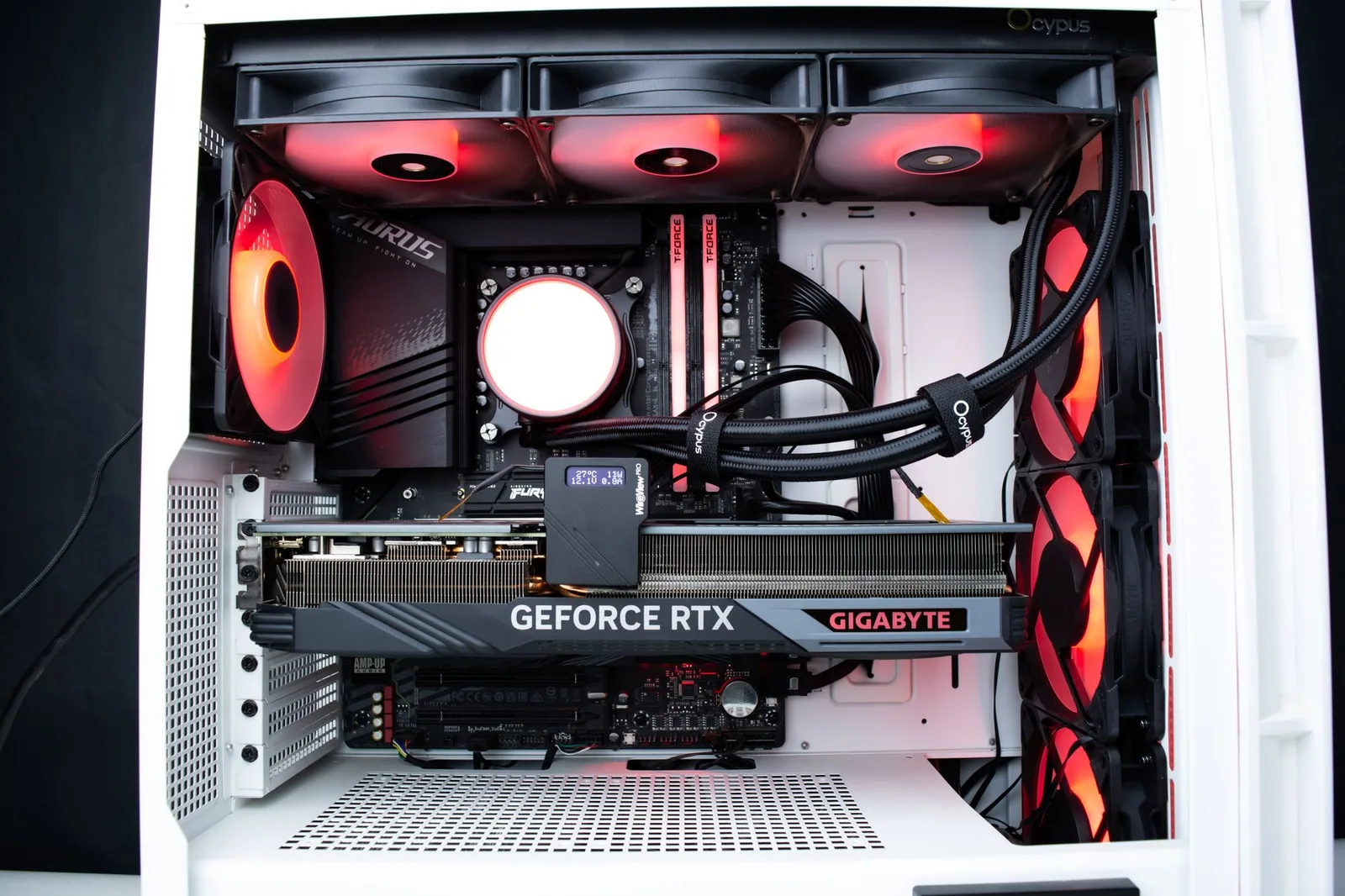 مراجعة مراوح Arctic P12 Pro A-RGB