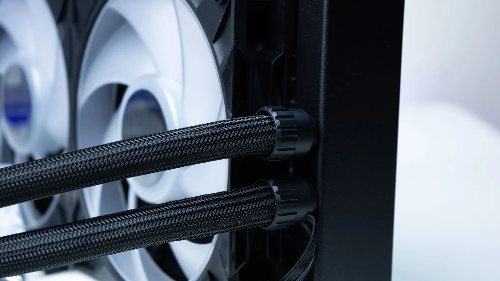 مراجعة مبرد Arctic Liquid Freezer III Pro 420 A-RGB