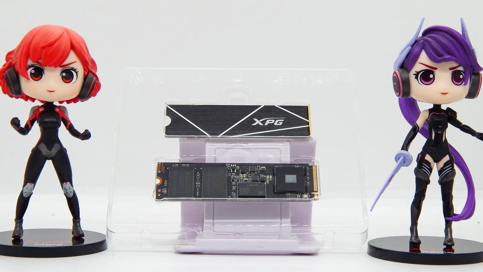 الصندوق الداخلي لـ وحدة تخزين GAMMIX S70 BLADE PCIe 4.0 NVMe M.2