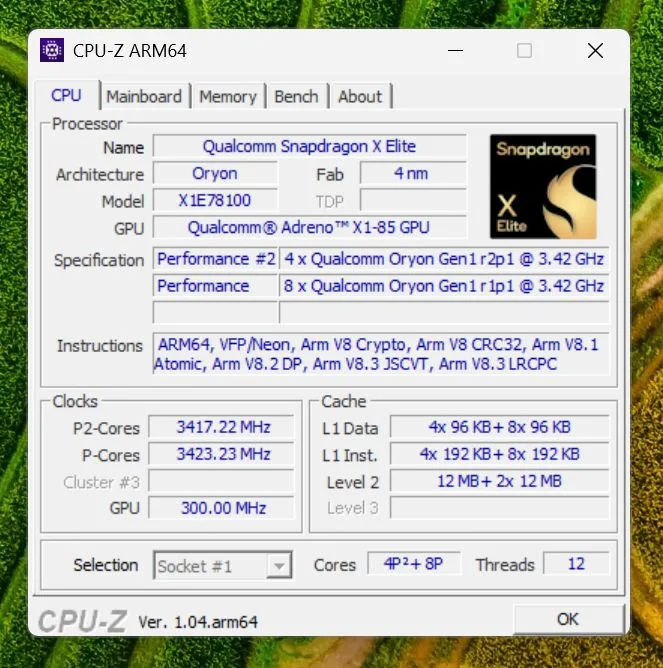 برنامج CPU-Z يوضح معالج لابتوب HP EliteBook Ultra G1q