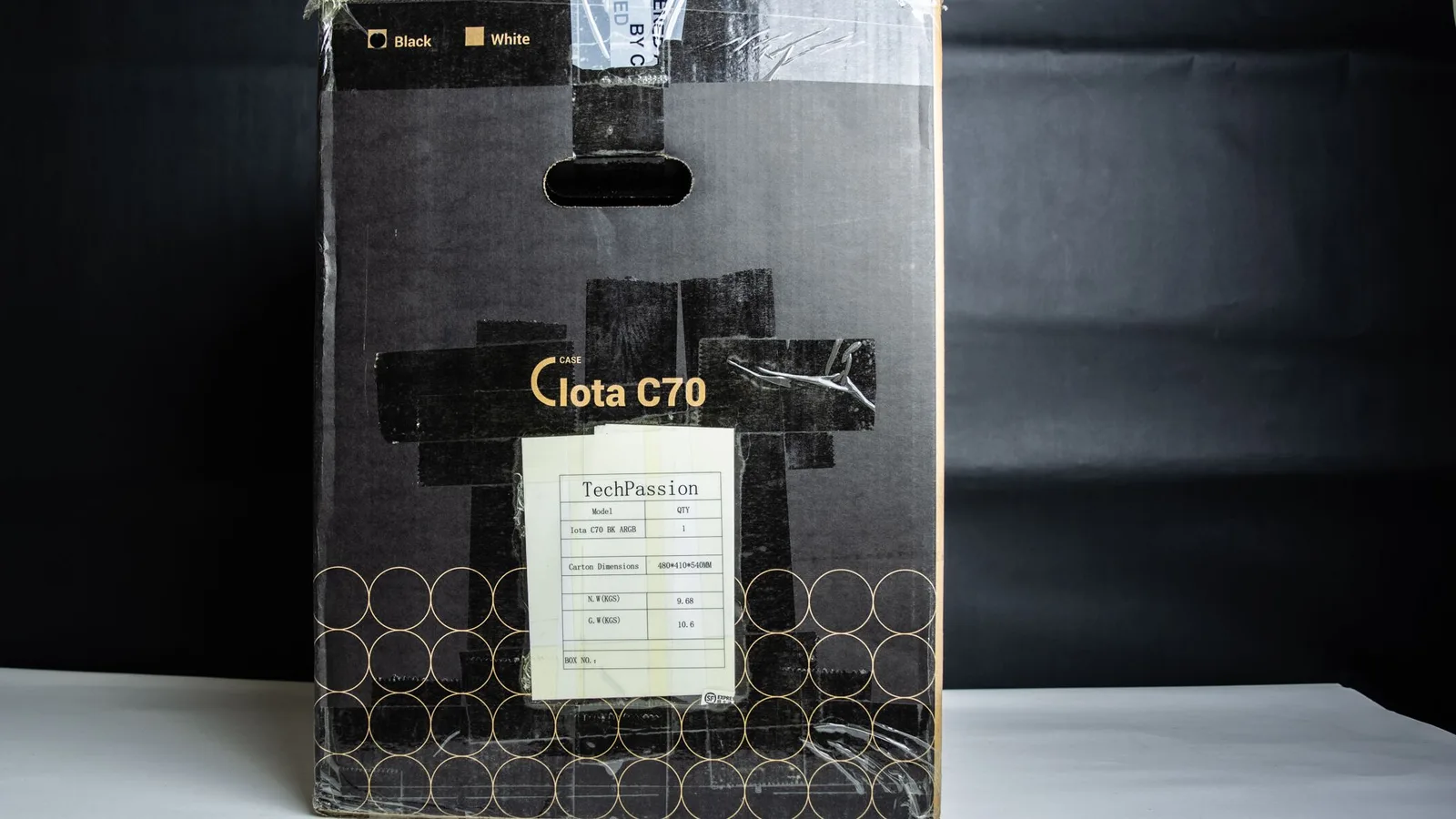 مراجعة صندوق الحاسب Ocypus Iota C70 BK ARGB