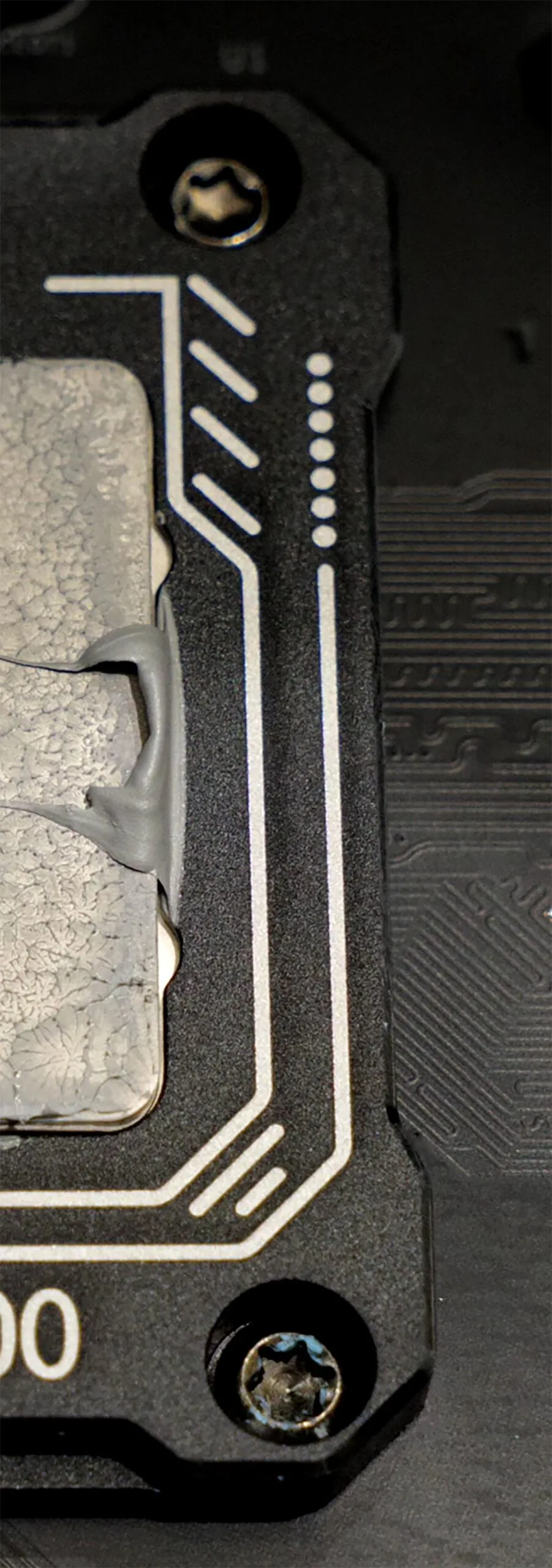 مسامير تركيب إطار Thermal Right